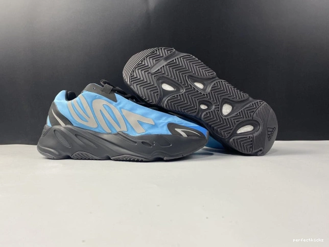 GZ3079 Yeezy MNVN Boost 'Bright 700 ADIDAS Cyan' 0715